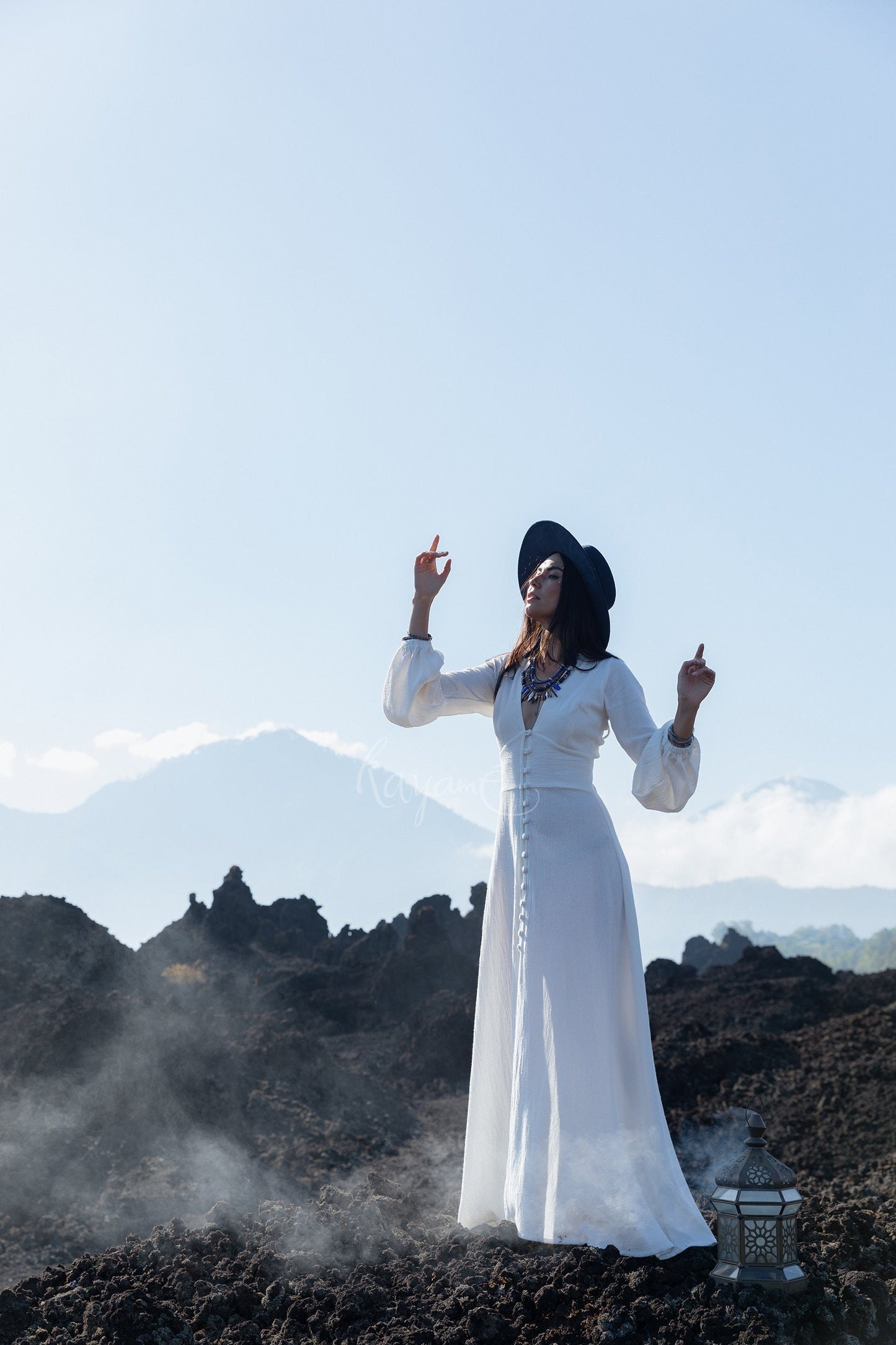 White priestess dress