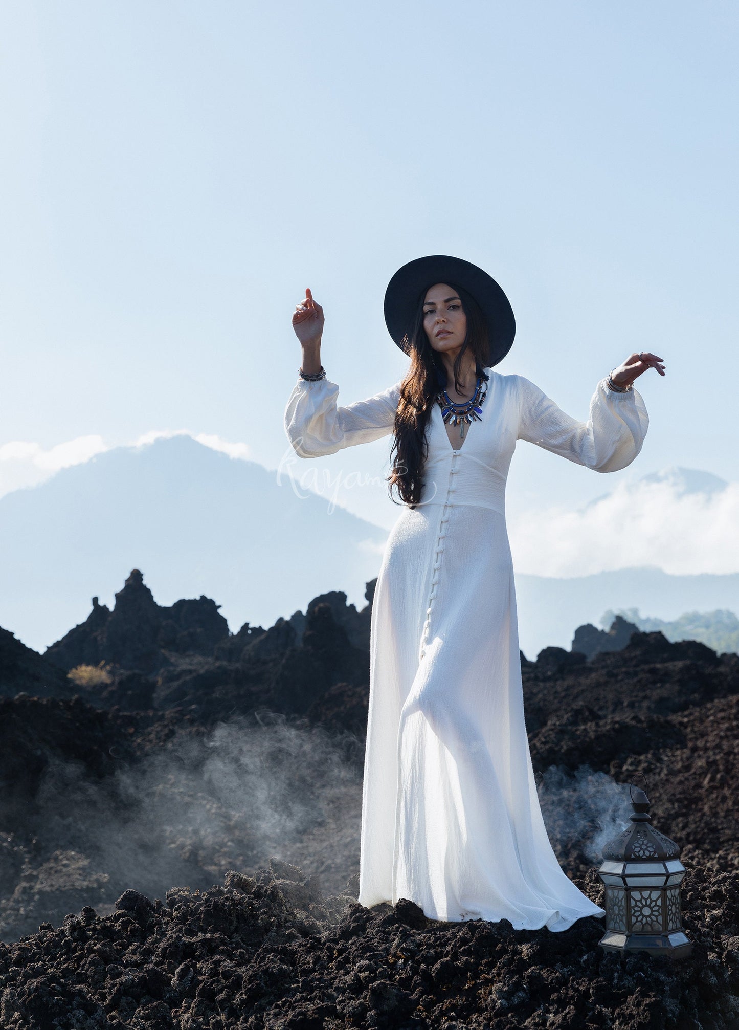 White priestess dress
