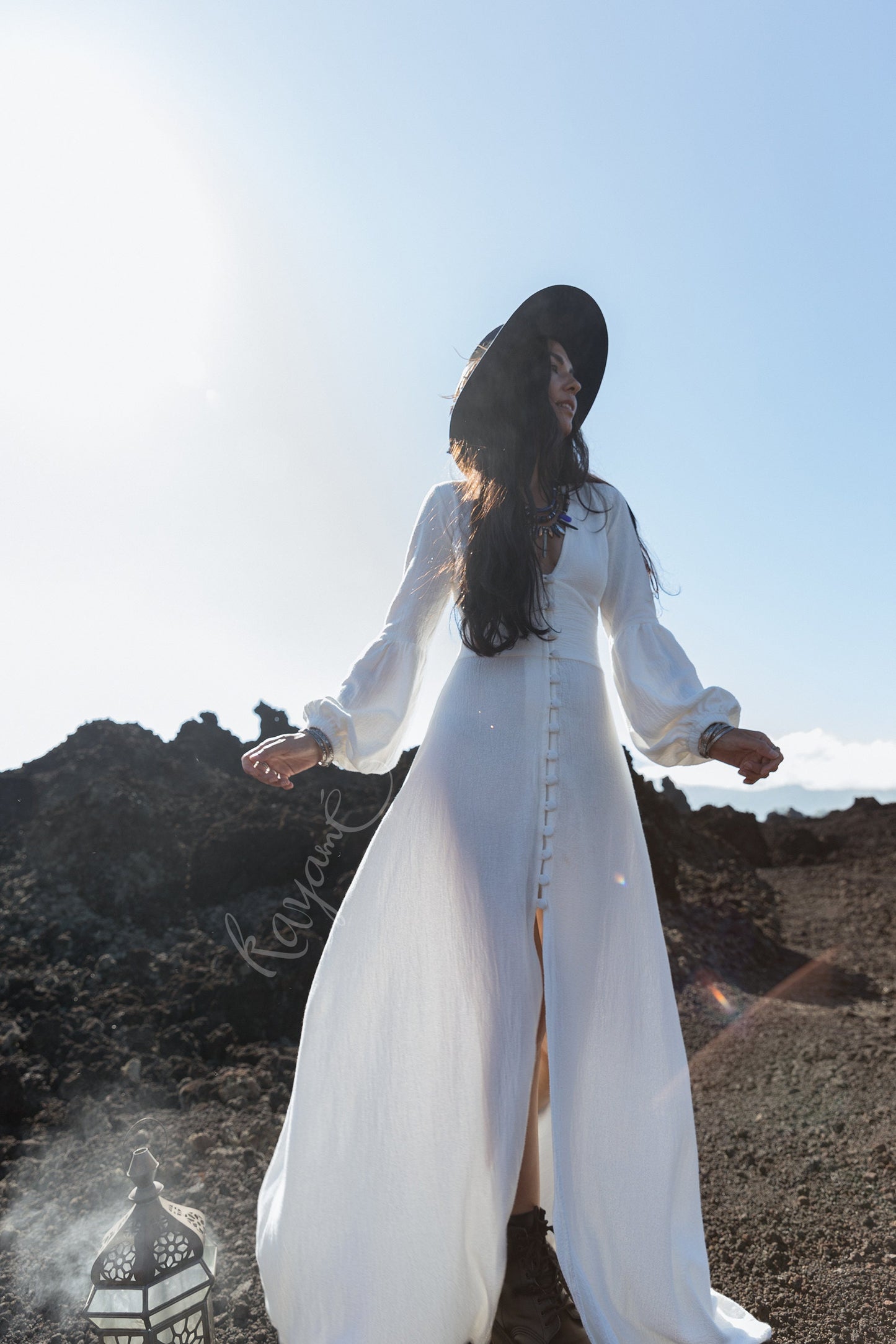White priestess dress