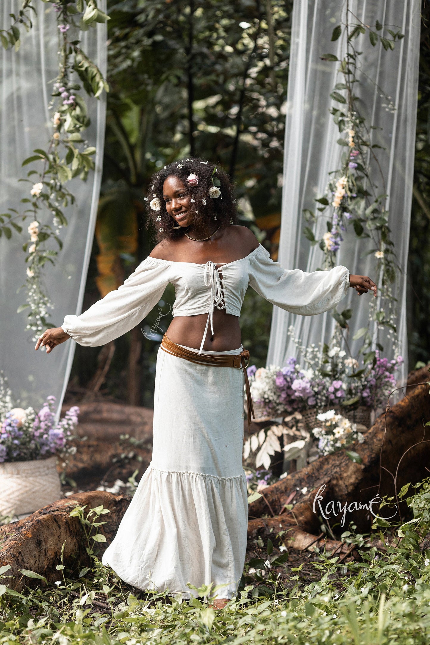 Skirt + corset top | White