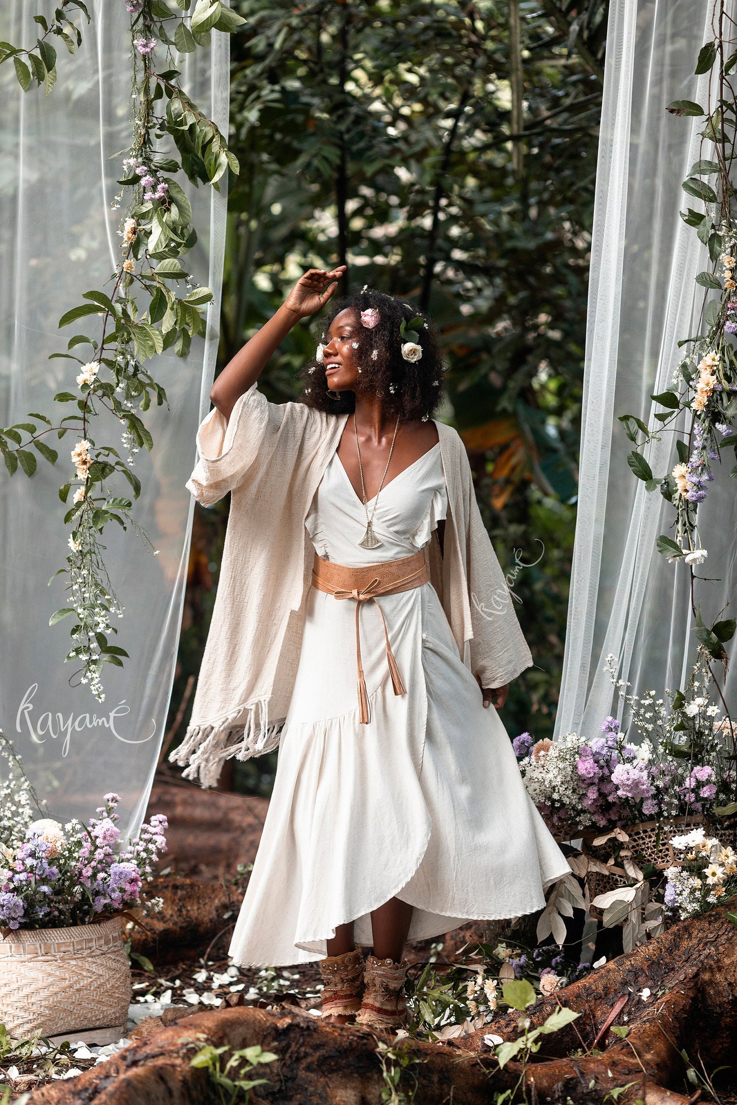 Organic cotton kimono with tassels