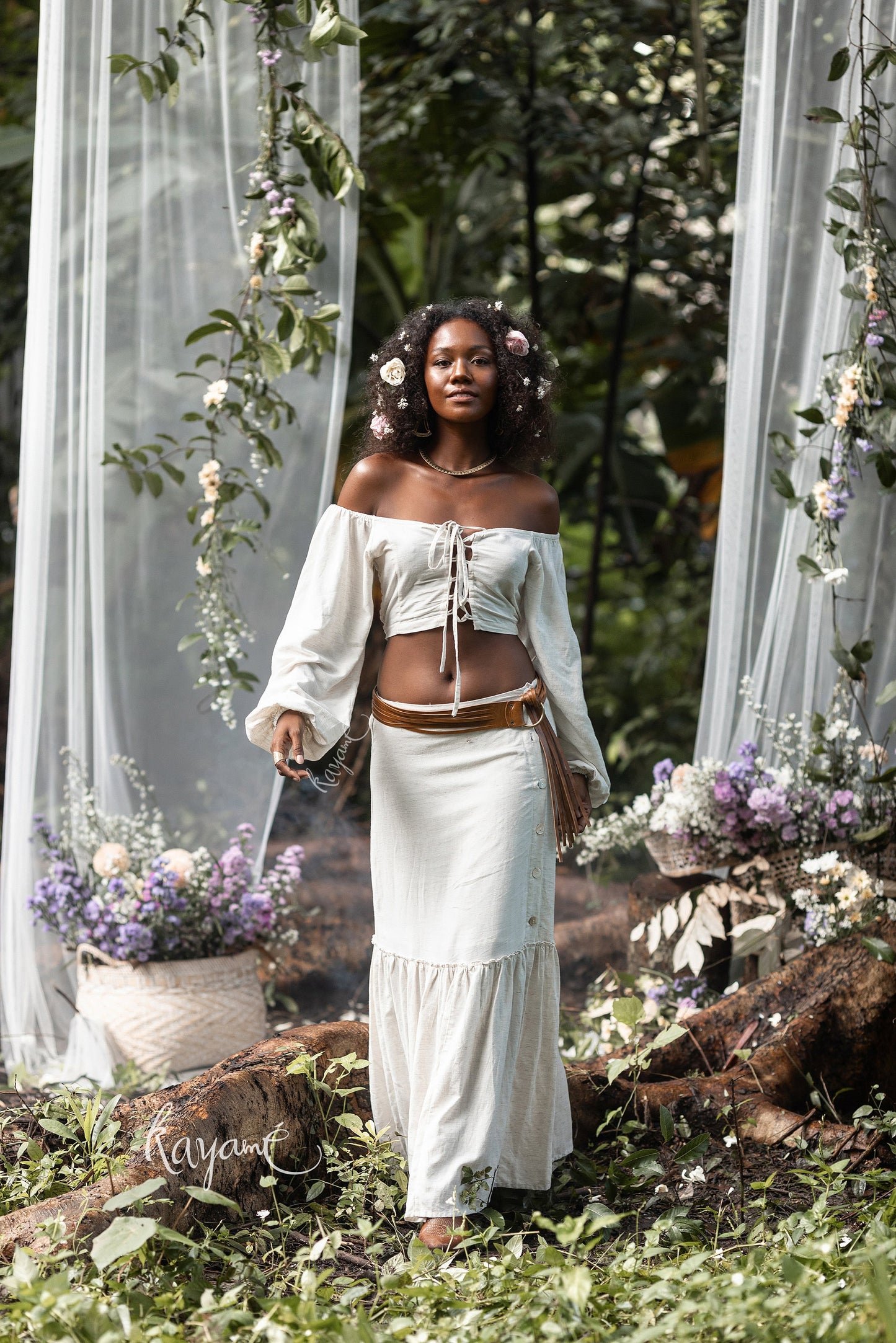 Skirt + corset top | White