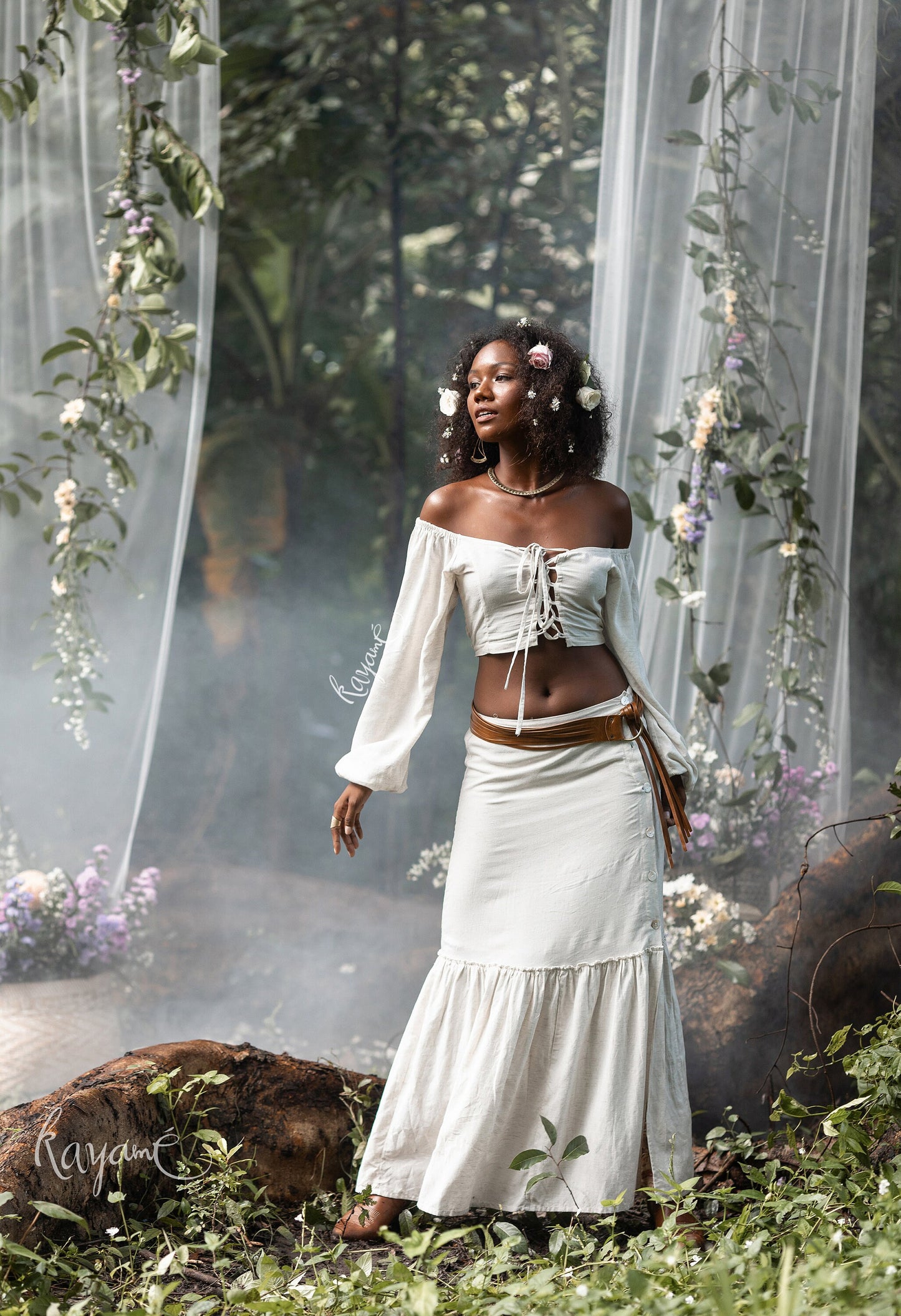 Skirt + corset top | White