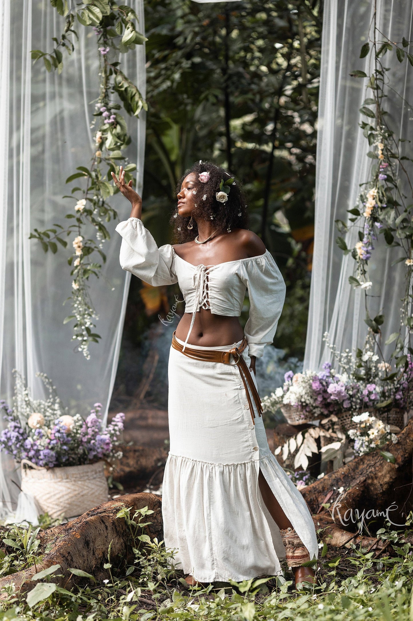 Skirt + corset top | White