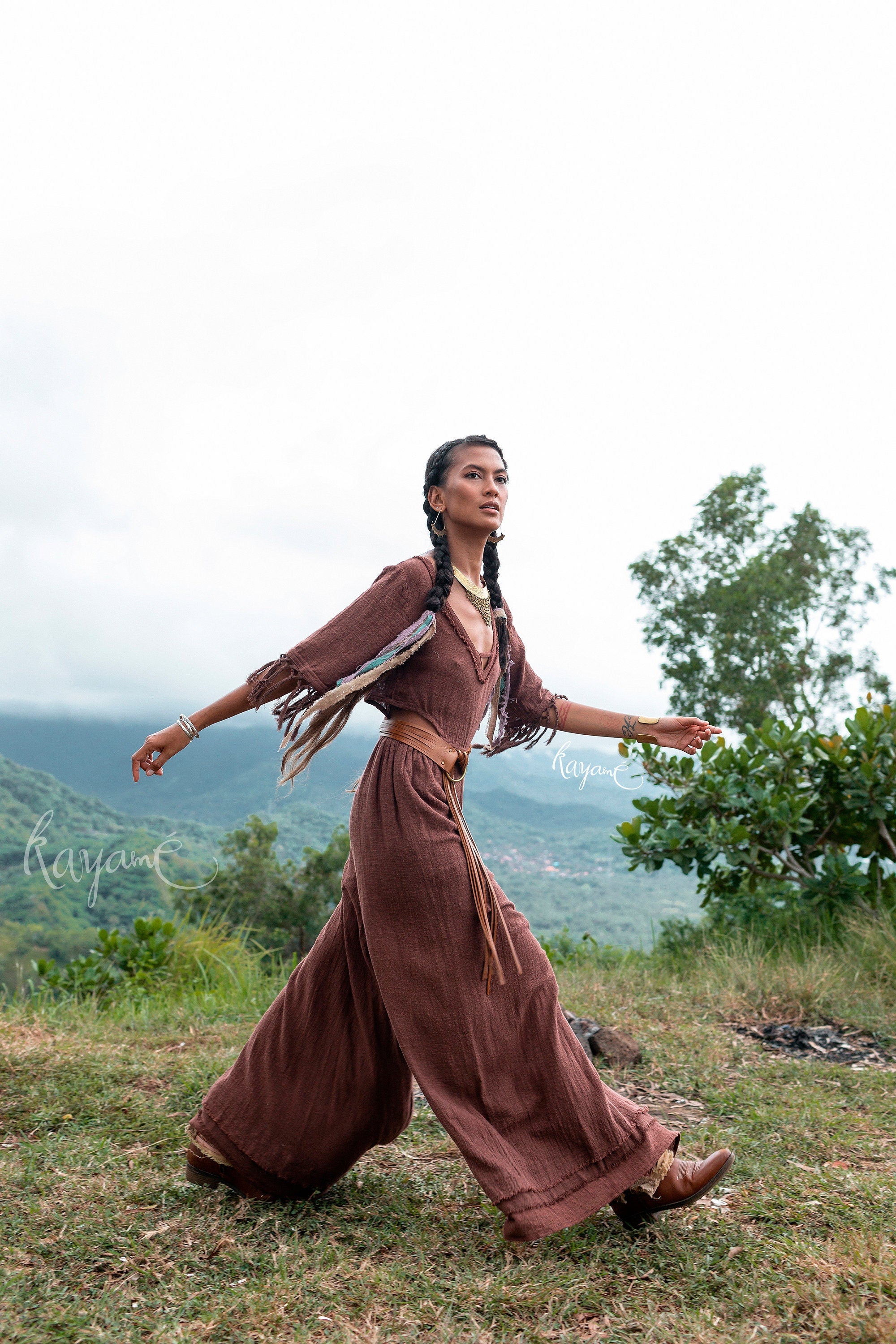 Caramel sold brown fleece jumper organic cotton super soft handmade garments boho baggy loose tarot goddess moon wise healing gaia forest mori